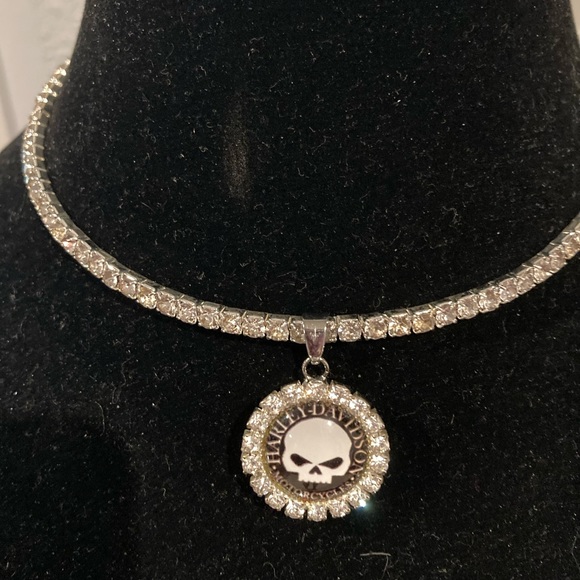 “Willie G” Design Harley Davidson Snap Rhinestone Choker and Cuff Bracelet - Picture 4 of 5